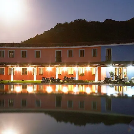 Hotel Eco Orlando Sardegna Villagrande Strisaili